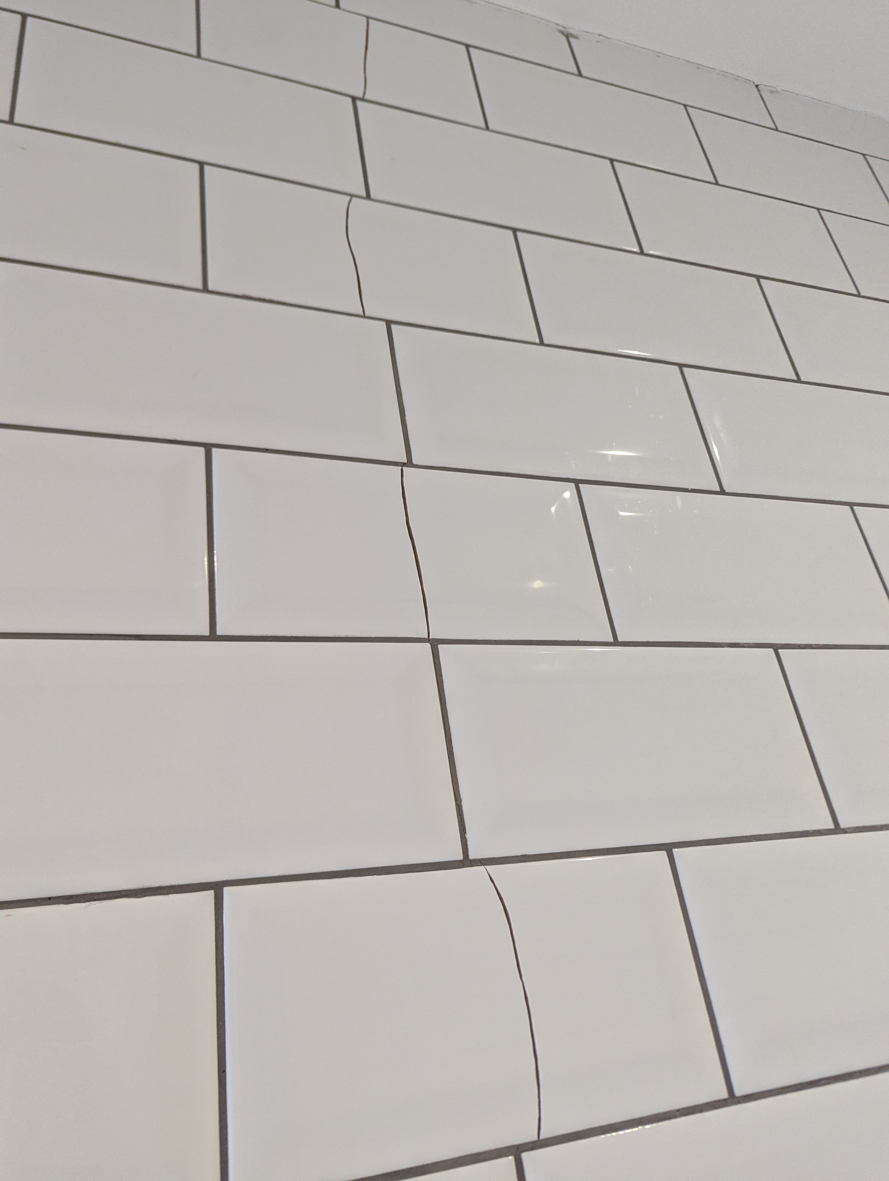 Tile & Ceramic
